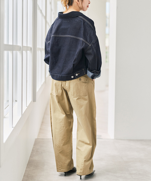 Spick & Span(スピックアンドスパン)の「《別注 / 》LEVI’S for Spick & Span LOOSE CROP TRUCKER(デニムジャケット・レディース・ネイビー・SMALL)」の3枚目の写真