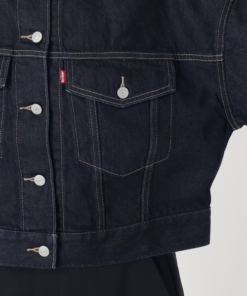 Spick & Span(スピックアンドスパン)の「《別注 / 》LEVI’S for Spick & Span LOOSE CROP TRUCKER(デニムジャケット・レディース・ネイビー・SMALL)」の10枚目の写真
