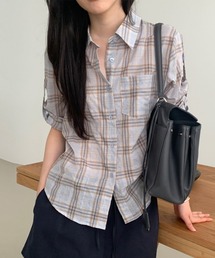 チェック柄ロールアップスリーブシャツ
