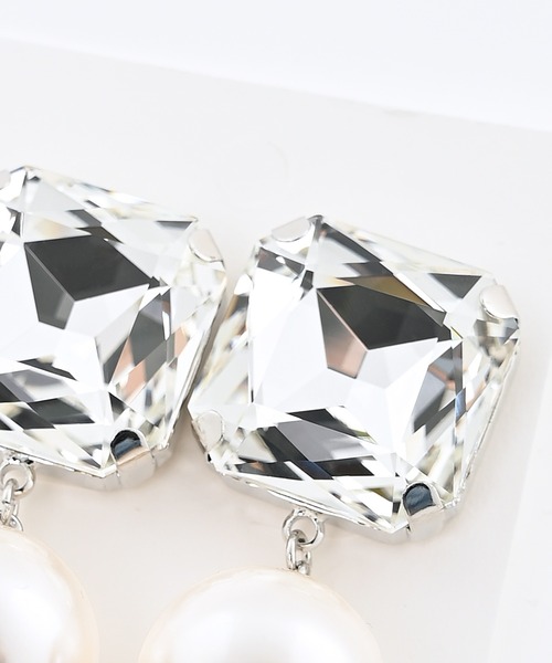 Narcissus(ナルシス)の「【Narcissus】ビジューパールピアス / 結婚式 フォーマル シルバー(ピアス(両耳用)・レディース・シルバー・FREE)」の4枚目の写真
