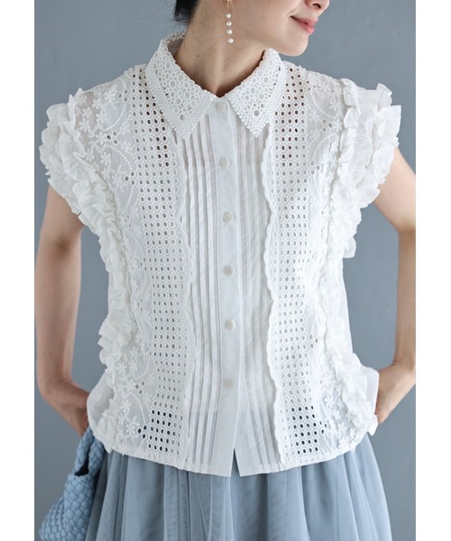 cawaii(カワイイ)の「ときめくたっぷりフリルと刺繍ブラウストップス(シャツ/ブラウス・レディース・ホワイト・FREE)」の5枚目の写真