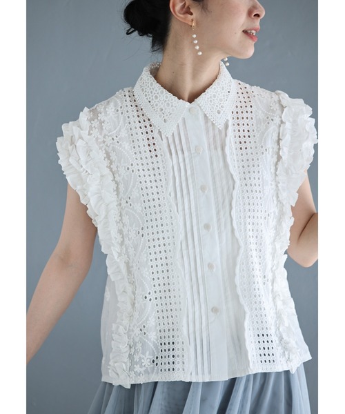 cawaii(カワイイ)の「ときめくたっぷりフリルと刺繍ブラウストップス(シャツ/ブラウス・レディース・ホワイト・FREE)」の14枚目の写真