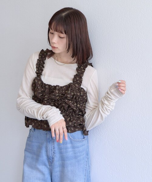 DISCOAT(ディスコート)の「【WEB限定】花柄シャーリングビスチェ(キャミソール・レディース・ブラウン/ブラック・FREE)」の15枚目の写真