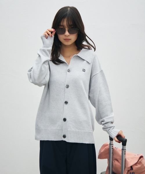UNDERSTATEMENTs(アンダーステイトメント)の「【ユニセックス】ワンポイント刺繍ニットシャツ/ニットカーディガン(ニット/セーター・メンズ・ネイビー/ライトグレー/ブラック・MEDIUM/LARGE)」の20枚目の写真