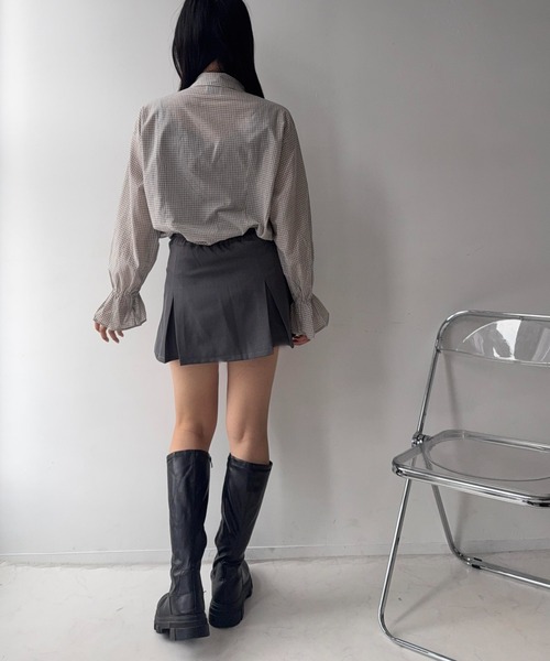 AS KNOW AS plus(アズノゥアズプラス)の「☆くしゅくしゅシャーリングデザインブラウス(シャツ/ブラウス・レディース・サックスブルー系/アイボリー系/ブラック系・FREE)」の11枚目の写真