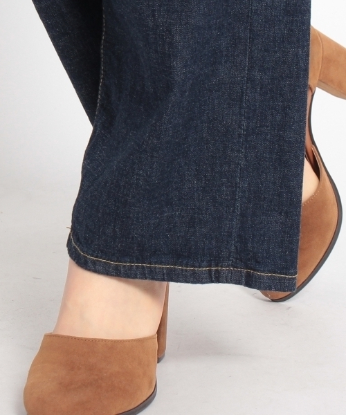 SHOO・LA・RUE（シューラルー）の「EDWIN別注 ストレッチワイドバギーパンツ（デニムパンツ・レディース・ブルー系1/ブルー・03/02/01）」の7枚目の写真