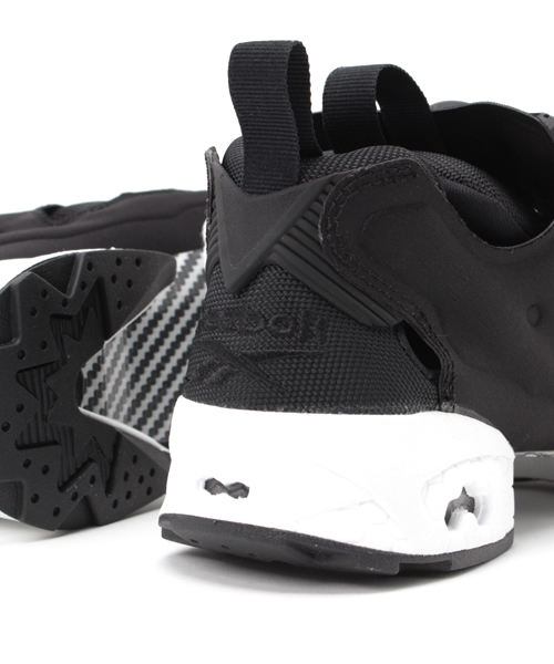 Reebok（リーボック）の「REEBOK:INSTAPUMP FYRY OG（スリッポン・レディース・ブラック/ネイビー・30/35/45/40）」の9枚目の写真