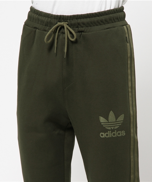 adidas(アディダス)の「【adicolor】オリジナルス パンツ adidas(アディダス)の「【adicolor】オリジナルス パンツ