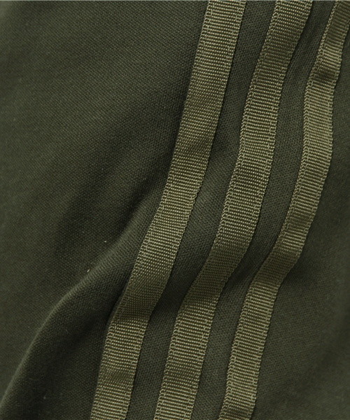 adidas（アディダス）の「【adicolor】オリジナルス パンツ[ADICOLOR 7/8 TRACK PANTS]（その他パンツ・メンズ・ブラック/ブラウン・MEDIUM/XXX-LARGE/LARGE/XX-LARGE/X-SMALL/SMALL/X-LARGE）」の11枚目の写真