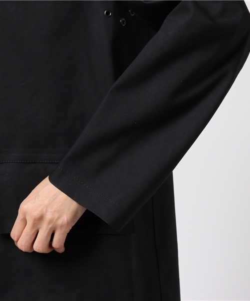 MARGARET HOWELL（マーガレットハウエル）の「・PROOFED COTTON（トレンチコート・レディース・ブラック・1）」の6枚目の写真