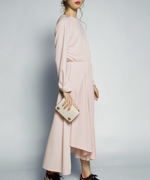 PLAIN CLOTHING（プレーンクロージング）の「チェーンミニショルダーバッグ【PLAIN CLOTHING】（ショルダーバッグ・レディース・ベージュ/ネイビー/グレー/アイボリー/ブラック/レッド・FREE）」の19枚目の写真