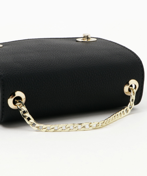 PLAIN CLOTHING（プレーンクロージング）の「チェーンミニショルダーバッグ【PLAIN CLOTHING】（ショルダーバッグ・レディース・ベージュ/ネイビー/グレー/アイボリー/ブラック/レッド・FREE）」の10枚目の写真