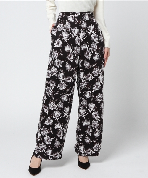 MOUSSY（マウジー）の「FLOWER SATIN PANTS（その他パンツ・レディース・ピンク系その他/ダークネイビー/ブラック系その他・1/2）」の12枚目の写真