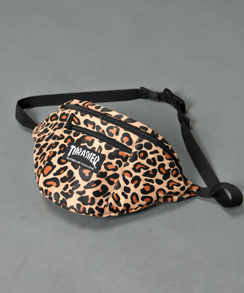 THRASHER(スラッシャー)の「ヒョウガラボディバッグ(ショルダーバッグ・メンズ・その他1・FREE)」の1枚目の写真