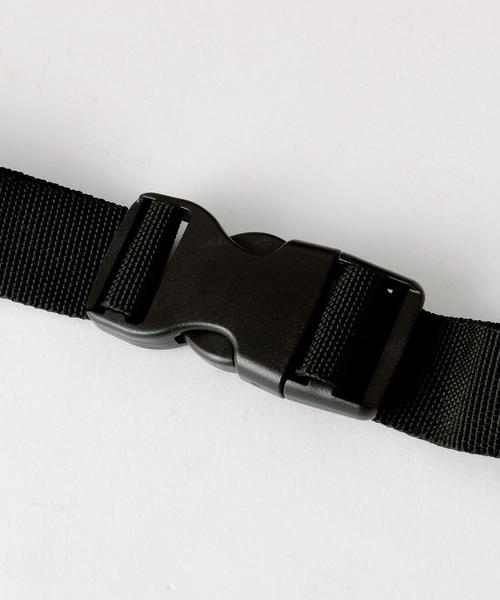 BEAUTY&YOUTH UNITED ARROWS（ビューティーアンドユースユナイテッドアローズ）の「BY ラメフォックス ボディーバッグ ◆（ボディバッグ/ウエストポーチ・レディース・ダークグリーン/ネイビー・FREE）」の6枚目の写真