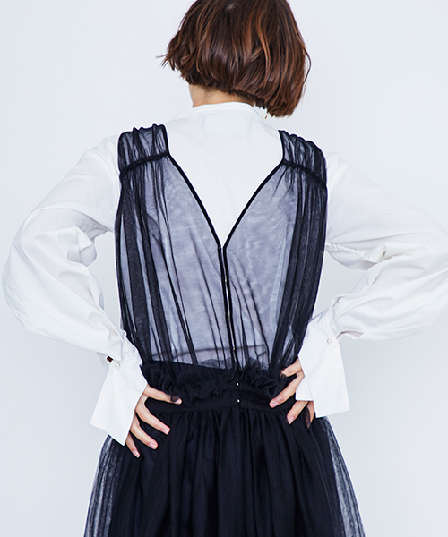 UNITED TOKYO(ユナイテッドトウキョウ)の「チュールワンピース(ワンピース・レディース・ブラック/レッド・1)」の5枚目の写真