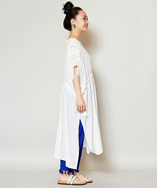 チャイハネ(チャイハネ)の「【チャイハネ】ロングスリット ビッグシルエットワンピース(ワンピース・レディース・ホワイト/ブラック/オレンジ/グリーン/イエロー/ブルー/レッド/パープル/ベージュ/カーキ/ライトブルー/レッド系その他/グリーン系その他/レンガ・FREE)」の22枚目の写真