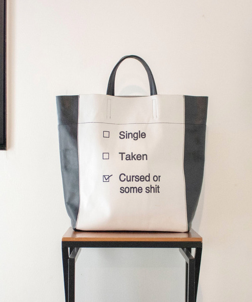 intoxic.（イントキシック）の「intoxic イントキシック 【RESONATES】new leather line "taken"（トートバッグ・レディース・ブラック/ホワイト/グレー/グリーン・FREE）」の17枚目の写真