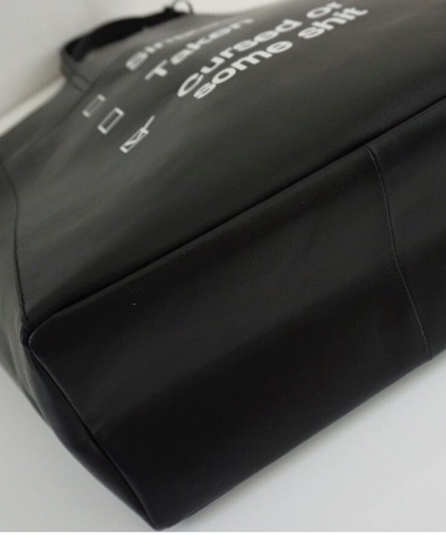 intoxic.（イントキシック）の「intoxic イントキシック 【RESONATES】new leather line "taken"（トートバッグ・レディース・ブラック/ホワイト/グレー/グリーン・FREE）」の20枚目の写真