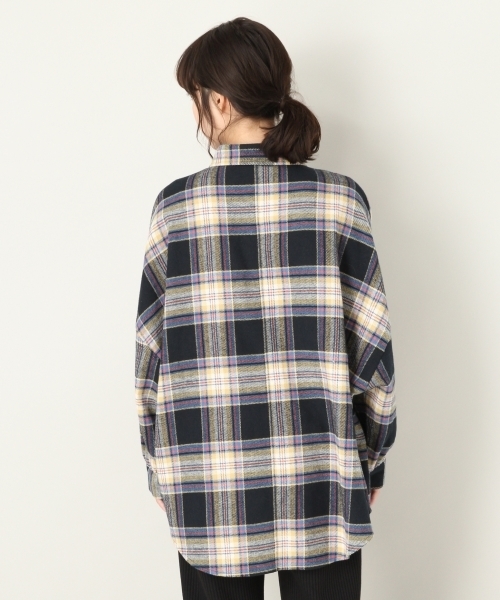 LOWRYS FARM（ローリーズファーム）の「ＢＩＧチェックシャツ　804840（シャツ/ブラウス・レディース・ブラウン/ネイビー/レッド・FREE）」の10枚目の写真