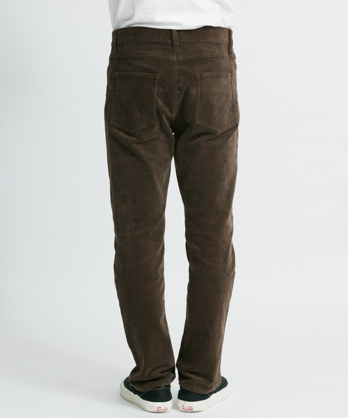 URBAN RESEARCH Sonny Label（アーバンリサーチサニーレーベル）の「コーデュロイストレッチテーパードパンツ（その他パンツ・メンズ・マスタード/ブラック/ブラウン/カーキ・MEDIUM/LARGE）」の14枚目の写真