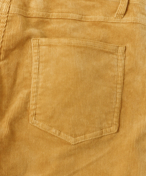 URBAN RESEARCH Sonny Label（アーバンリサーチサニーレーベル）の「コーデュロイストレッチテーパードパンツ（その他パンツ・メンズ・マスタード/ブラック/ブラウン/カーキ・MEDIUM/LARGE）」の7枚目の写真