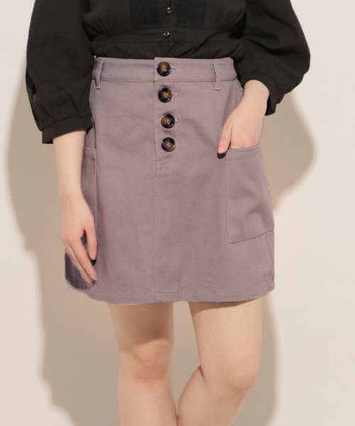 apres jour（アプレジュール）の「スコッチボタンデザイン台形スカート【ZOZOTOWN限定アイテム】（スカート・レディース・ブラック/オフホワイト/ラベンダー・フリー）」の7枚目の写真