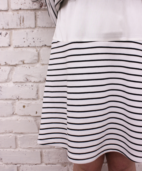 mystic（ミスティック）の「ティアードボーダーワンピース（ワンピース・レディース・オフホワイト/ブラック/グレー/ネイビー・ﾌﾘ-）」の7枚目の写真