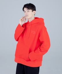 Y-3 MEN�i���C�X���[�����j�́uM CLASSIC CHEST LOGO HOODIE�i���̑��g�b�v�X�j�v