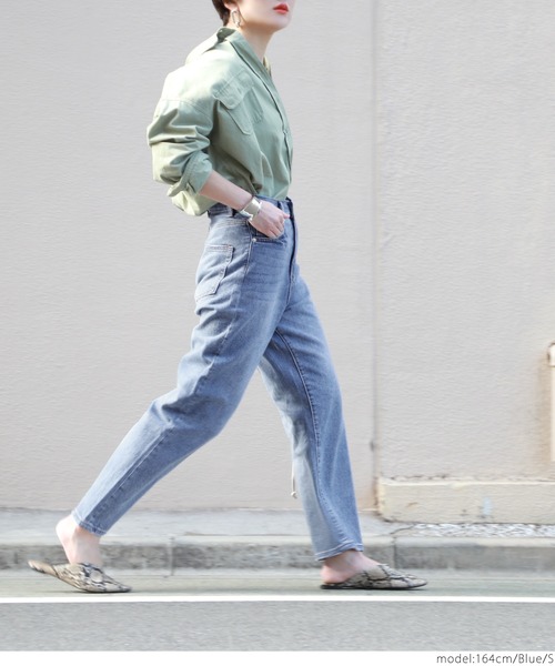 coca（coca）（コカ）の「ウォッシュ加工ワイドデニムパンツ（デニムパンツ・レディース・ブルー・L/S/M）」の4枚目の写真