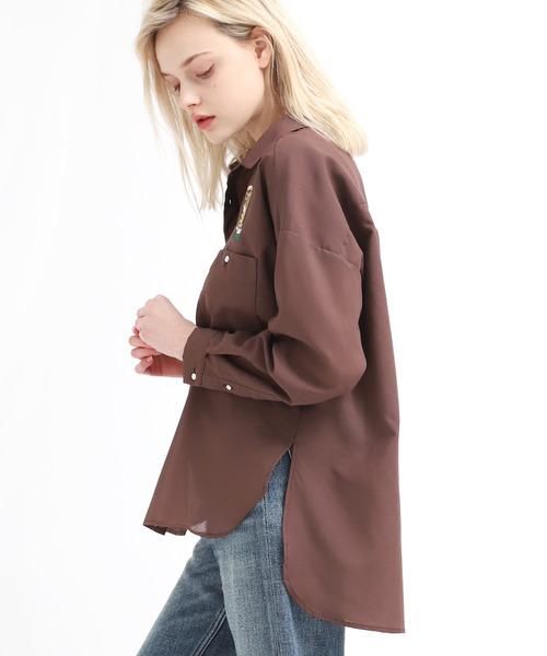 RNA（アールエヌエー）の「B2540 シアーワークシャツ（シャツ/ブラウス・レディース・ブラウン/オフホワイト/オリーブ・MEDIUM）」の8枚目の写真