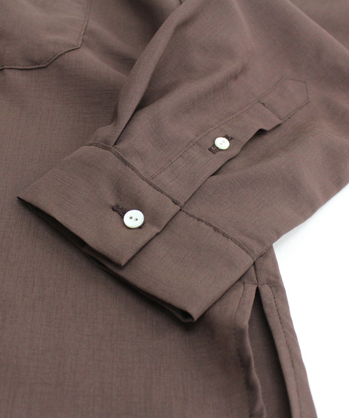 RNA（アールエヌエー）の「B2540 シアーワークシャツ（シャツ/ブラウス・レディース・ブラウン/オフホワイト/オリーブ・MEDIUM）」の17枚目の写真