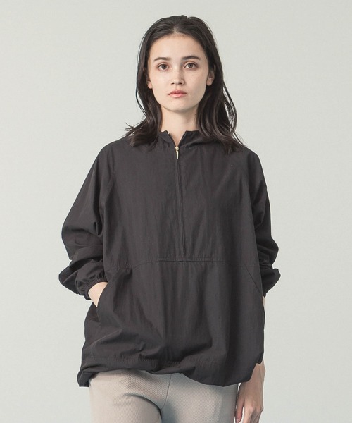 ALLUMER（アリュメール）の「マウンテンパーカー（マウンテンパーカー・レディース・ブラック/キャメル/ホワイト・1）」の2枚目の写真