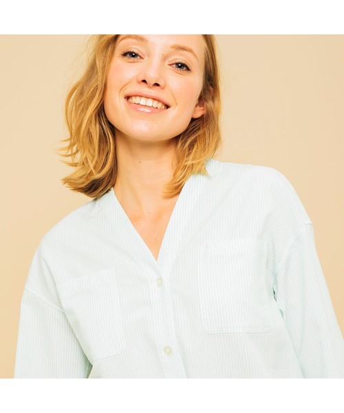 AIGLE(エーグル)の「吸水速乾 ジュアン ピト シャツ(シャツ/ブラウス・レディース・ライトグリーン/ダークブルー・40/38/36)」の4枚目の写真