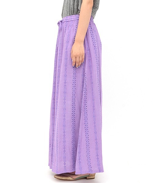 チチカカ（チチカカ）の「アシッドナバホ刺繍　スカート（スカート・レディース・ターコイズブルー/キャメル/パープル・FREE）」の11枚目の写真