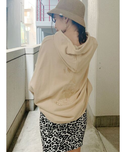 GYDA（ジェイダ）の「IL LA BUNNY BIGパーカー（パーカー・レディース・ブラック/ベージュ/ピンク・FREE）」の14枚目の写真