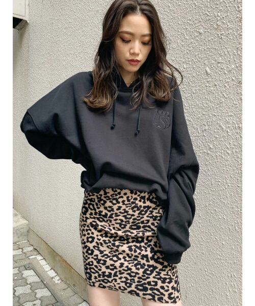 GYDA（ジェイダ）の「IL LA BUNNY BIGパーカー（パーカー・レディース・ブラック/ベージュ/ピンク・FREE）」の8枚目の写真