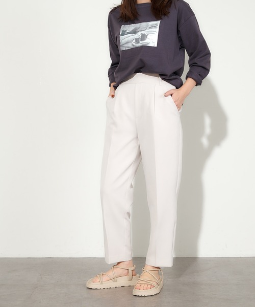 natural couture(ナチュラルクチュール)の「ウォッシャブル美シルエットパンツ XSサイズ(その他パンツ・レディース・ブラック/パープル/オフホワイト/イエロー/ミント・X-SMALL)」の1枚目の写真