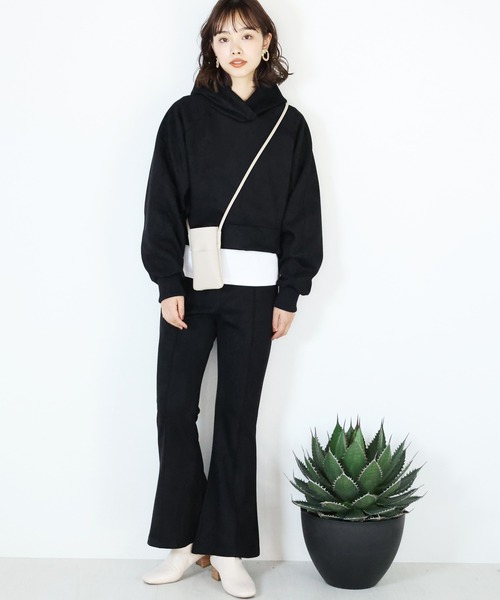 ARCANUM DESIGN（アルカナムデザイン）の「ARL フェイクスウェードフレアーパンツ（その他パンツ・レディース・ブラック/アイボリー・S/M）」の11枚目の写真