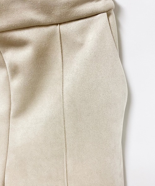 ARCANUM DESIGN（アルカナムデザイン）の「ARL フェイクスウェードフレアーパンツ（その他パンツ・レディース・ブラック/アイボリー・S/M）」の21枚目の写真