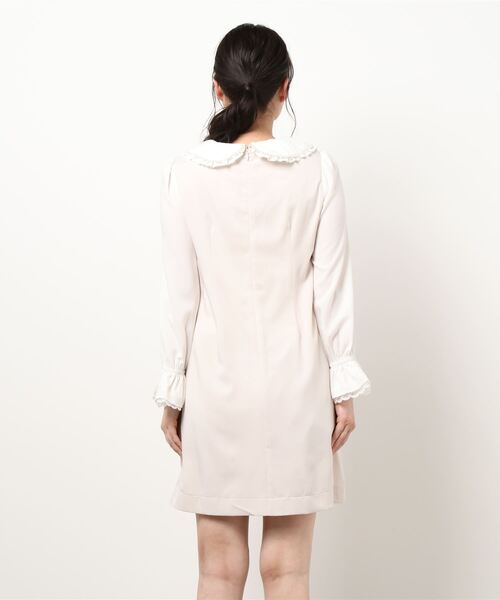 LODISPOTTO（ロディスポット）の「アンジュパールレースワンピース（ワンピース・レディース・ブラック/ピンクベージュ・MEDIUM）」の4枚目の写真