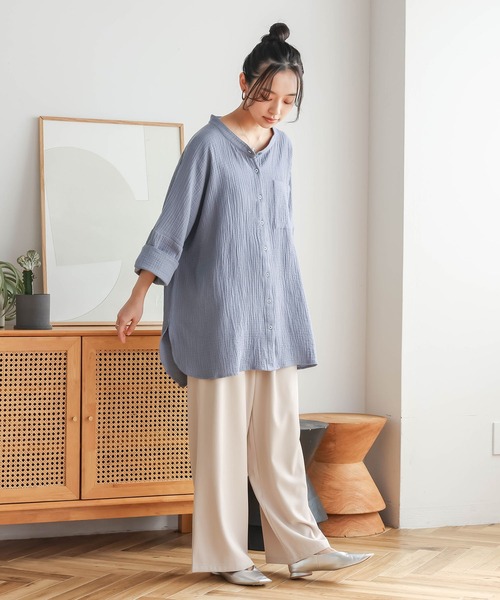 osharewalker（オシャレウォーカー）の「ダブルガーゼバンドカラーシャツ（シャツ/ブラウス・レディース・グレイッシュブルー/モカ/ブラウン/ネイビー/ブルー・FREE）」の22枚目の写真
