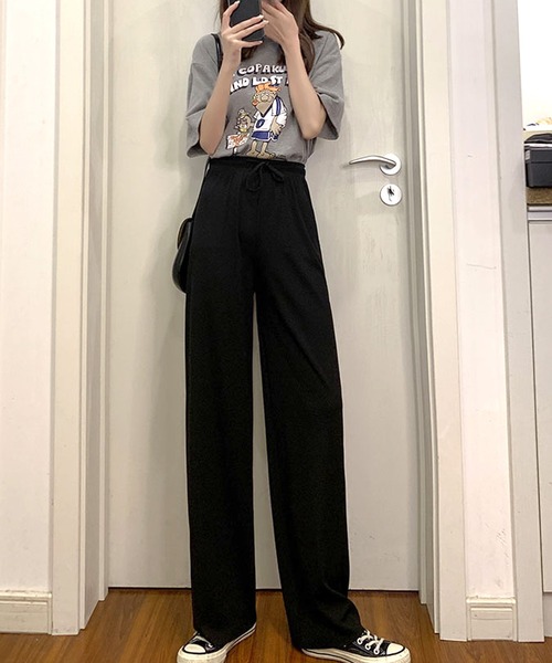 Amulet(アミュレット)の「プリーツリラックスワイドパンツ(その他パンツ・レディース・ブラック/ベージュ/ネイビー/ブラウン/グレー/ピンク/グリーン/クリーム/マスタード・M/L/XL)」の18枚目の写真