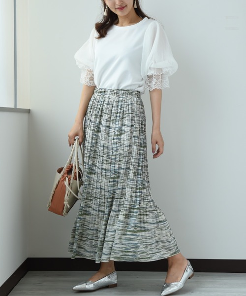 INTERPLANET（インタープラネット）の「プリントシアーギャザープリーツスカート（スカート・レディース・ブルー/オフホワイト・FREE）」の2枚目の写真