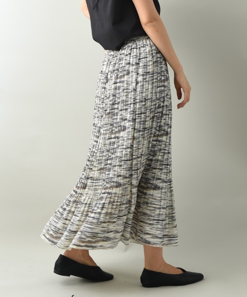 INTERPLANET（インタープラネット）の「プリントシアーギャザープリーツスカート（スカート・レディース・ブルー/オフホワイト・FREE）」の20枚目の写真