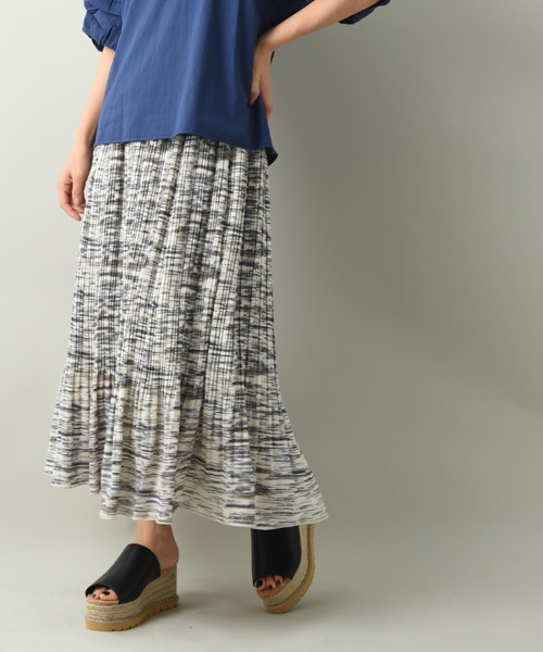 INTERPLANET（インタープラネット）の「プリントシアーギャザープリーツスカート（スカート・レディース・ブルー/オフホワイト・FREE）」の19枚目の写真