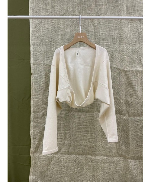 BLACK BY MOUSSY（ブラックバイマウジー）の「mini waffle bolero（ミニワッフルボレロ）（カーディガン/ボレロ・レディース・ホワイト/ベージュ/ネイビー・FREE）」の2枚目の写真