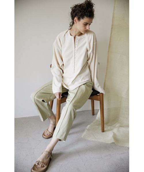 BLACK BY MOUSSY（ブラックバイマウジー）の「mini waffle bolero（ミニワッフルボレロ）（カーディガン/ボレロ・レディース・ホワイト/ベージュ/ネイビー・FREE）」の11枚目の写真