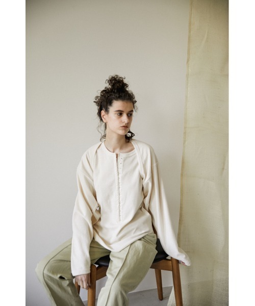 BLACK BY MOUSSY（ブラックバイマウジー）の「mini waffle bolero（ミニワッフルボレロ）（カーディガン/ボレロ・レディース・ホワイト/ベージュ/ネイビー・FREE）」の14枚目の写真