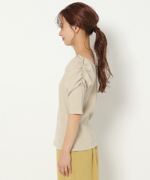 mysty woman（ミスティウーマン）の「パワショル2WAYショートスリーブ 950570（Tシャツ/カットソー・レディース・ブラック/オフホワイト/カーキ/ライトベージュ・FREE）」の18枚目の写真